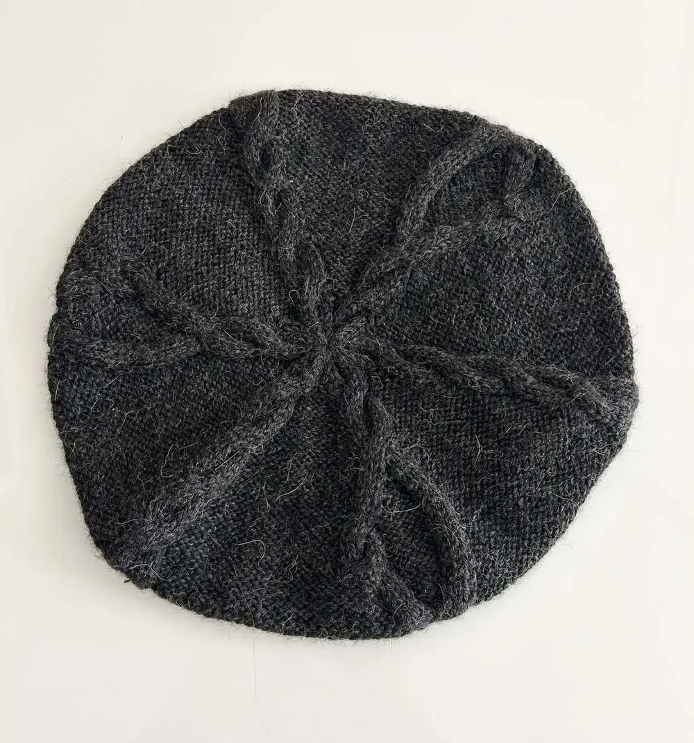 Alpaca‎ International 100% Baby Alpaca Gray Cable Knit Beret